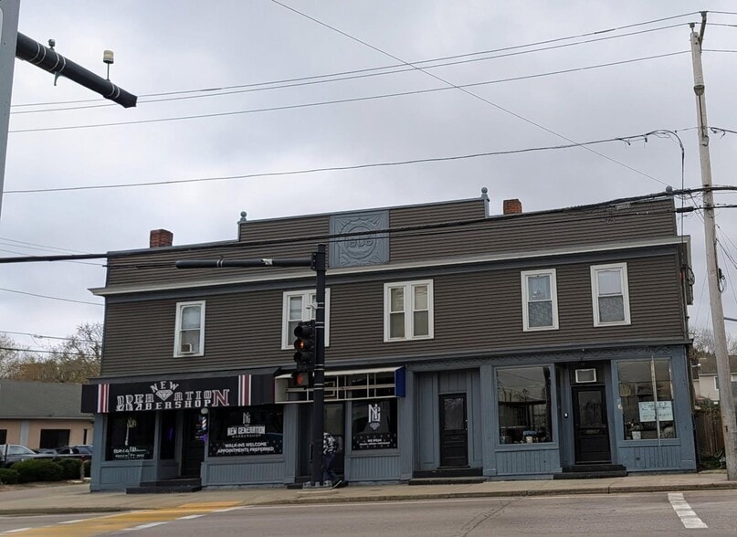 Primary Photo Of 99-101 East Main St, Milford Flex For Sale