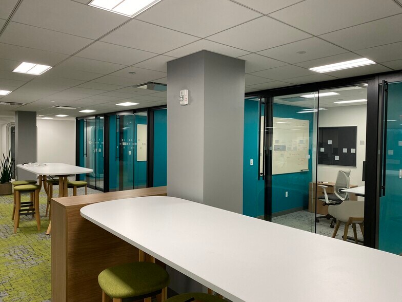 More Photos Of 1 Northeastern Blvd, Salem Office For Lease