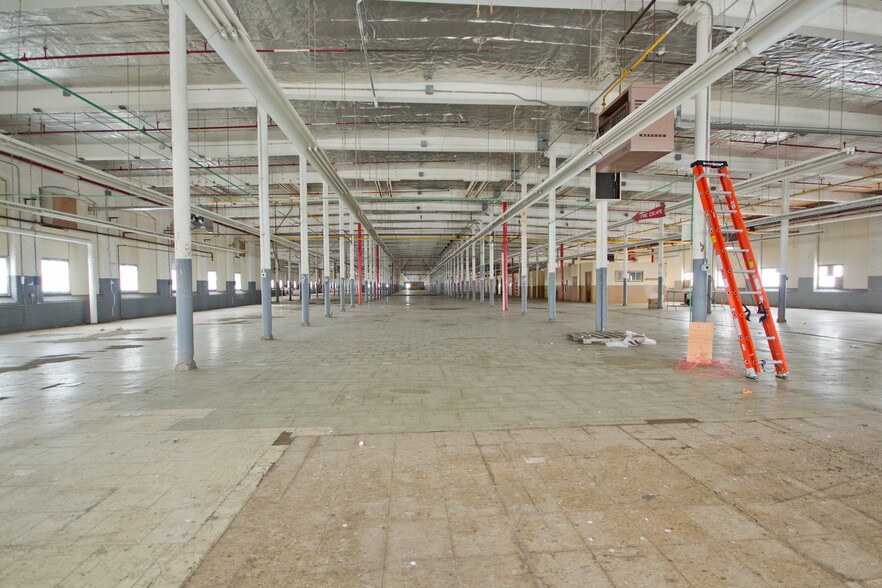 More Photos Of 7 Hoosac St, Adams Warehouse For Sale
