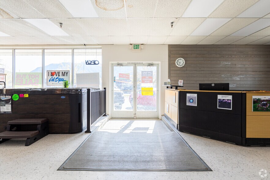 More Photos Of 3225 Washington Blvd, Ogden Storefront For Sale