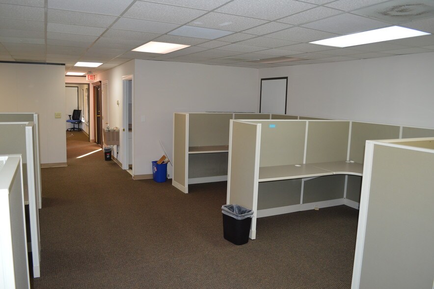 More Photos Of 2321 Blue Ridge Rd, Raleigh Office For Sale
