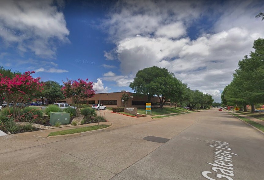 More Photos Of 1701-1801 Gateway Blvd, Richardson Medical For Lease