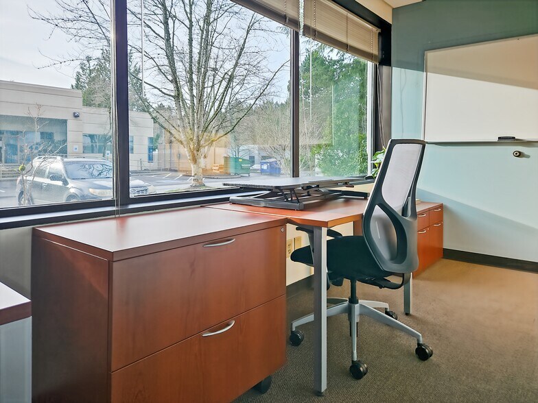 More Photos Of 11335 NE 122nd Way, Kirkland Coworking Space