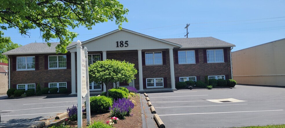 More Photos Of 185 N Brookwood Ave, Hamilton Medical For Lease