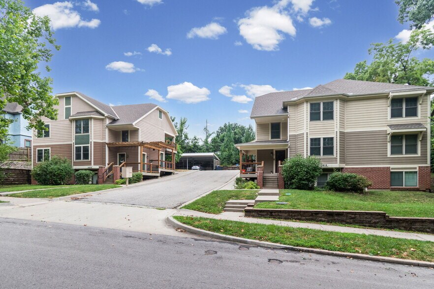 Primary Photo Of 3612 Bell St, Kansas City Multifamily For Sale