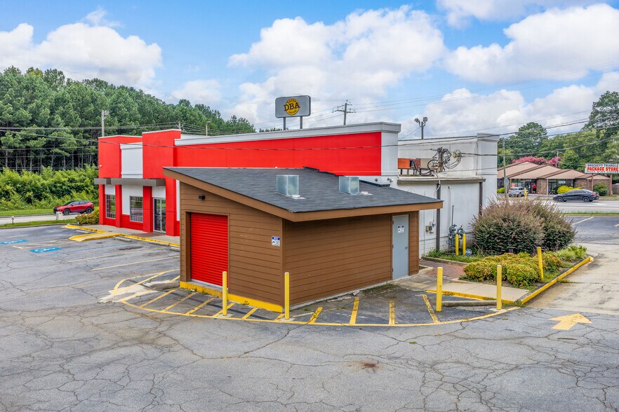 Primary Photo Of 4540 E Ponce De Leon Ave, Clarkston Restaurant For Lease