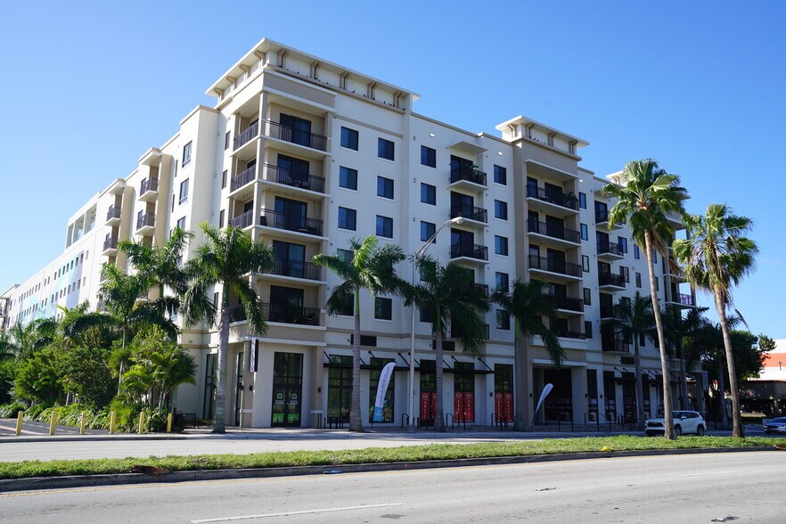 Primary Photo Of 7004 Bird Rd, Miami Apartments For Lease