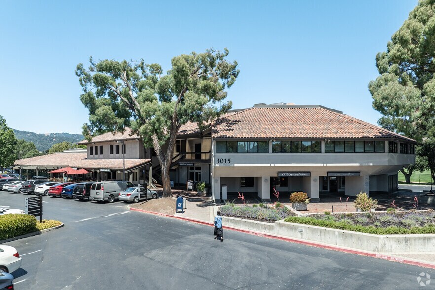 More Photos Of 3059 Hopyard Rd, Pleasanton Unknown For Lease