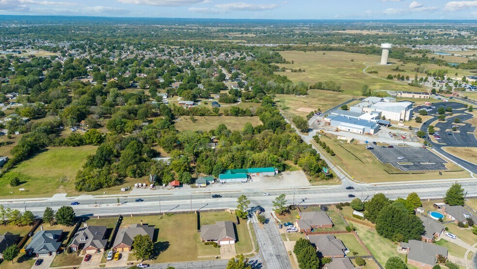 More Photos Of 10010 N Garnett Rd, Owasso Land For Sale