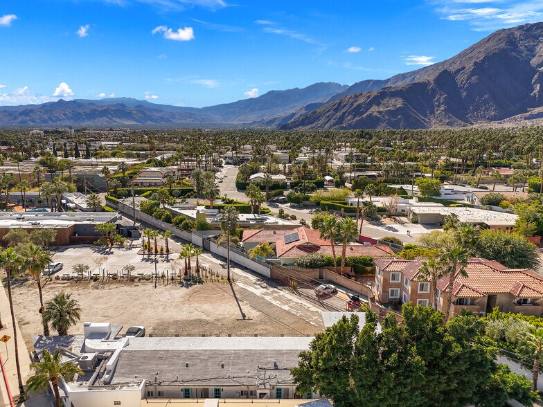 More Photos Of 2231 N Palm Canyon Dr, Palm Springs Apartments For Sale