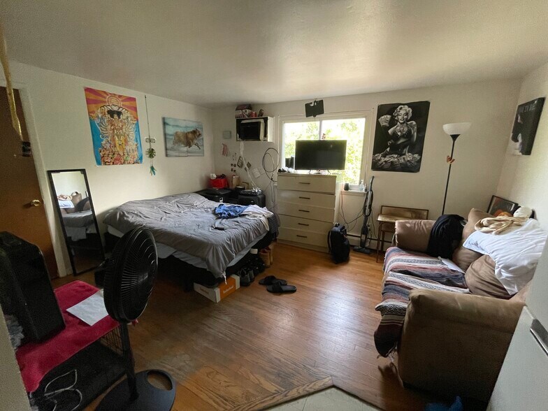 More Photos Of 111-123 Polk St, Syracuse Apartments For Sale