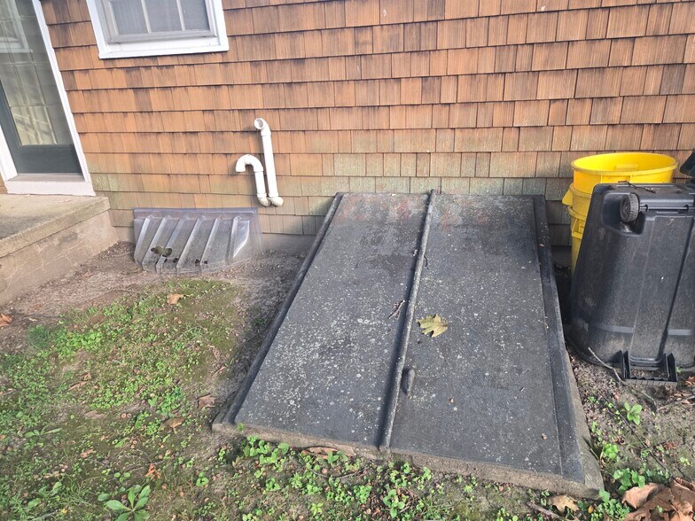 More Photos Of 200-204 N Harrison St, Princeton Medical For Sale