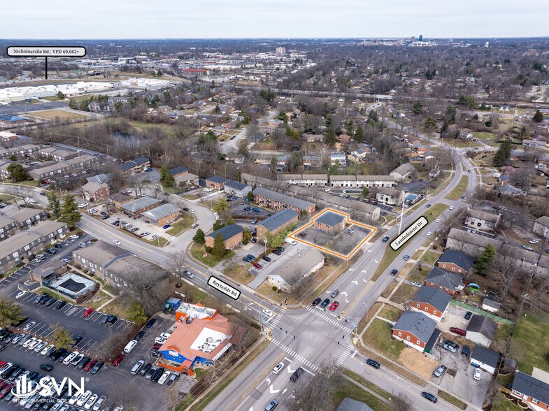 More Photos Of 3493 Lansdowne Dr, Lexington Office For Lease