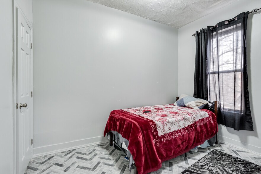 More Photos Of 1228 Flatbush Ave, Brooklyn Storefront Retail Residential For Sale