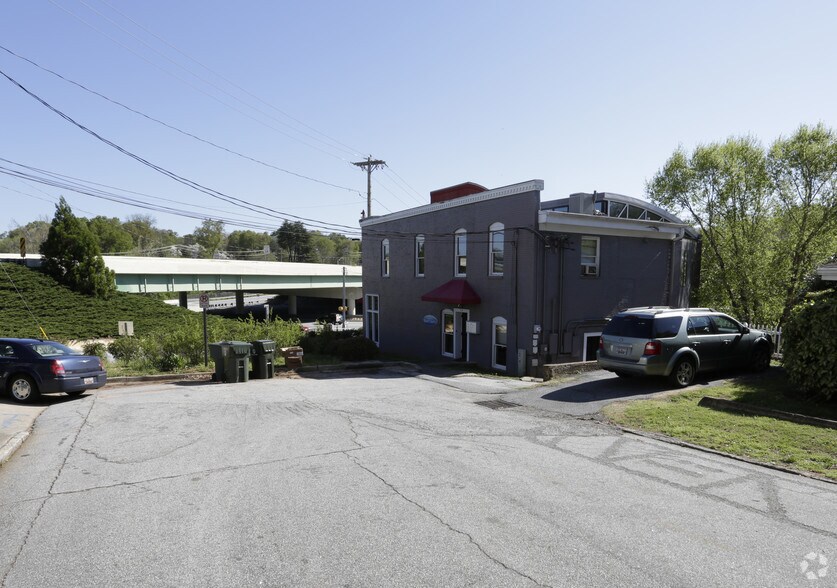 More Photos Of 714 Pettigru St, Greenville Office For Lease