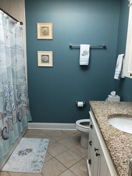 More Photos Of 4921 W 95th St, Oak Lawn Storefront Retail Residential For Sale