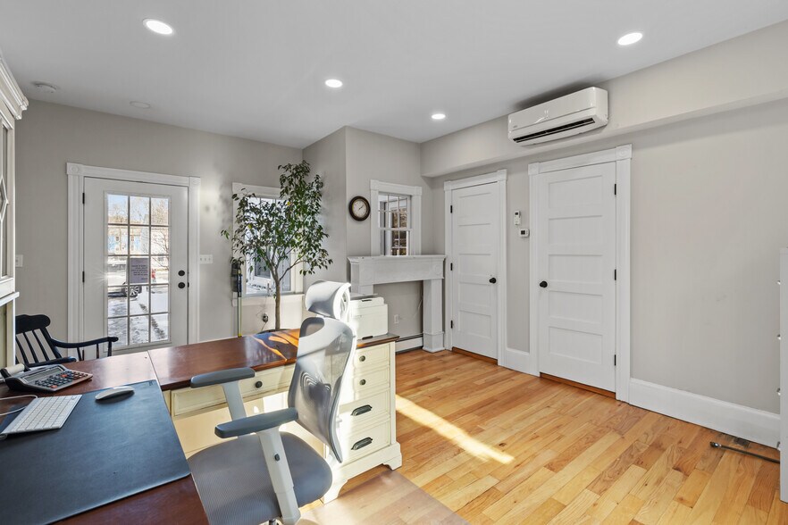 More Photos Of 1171 Washington St, Weymouth Office Residential For Sale