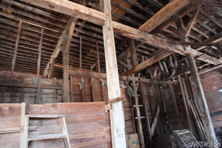 More Photos Of 203 S Main St, Mount Victory Manufacturing For Sale