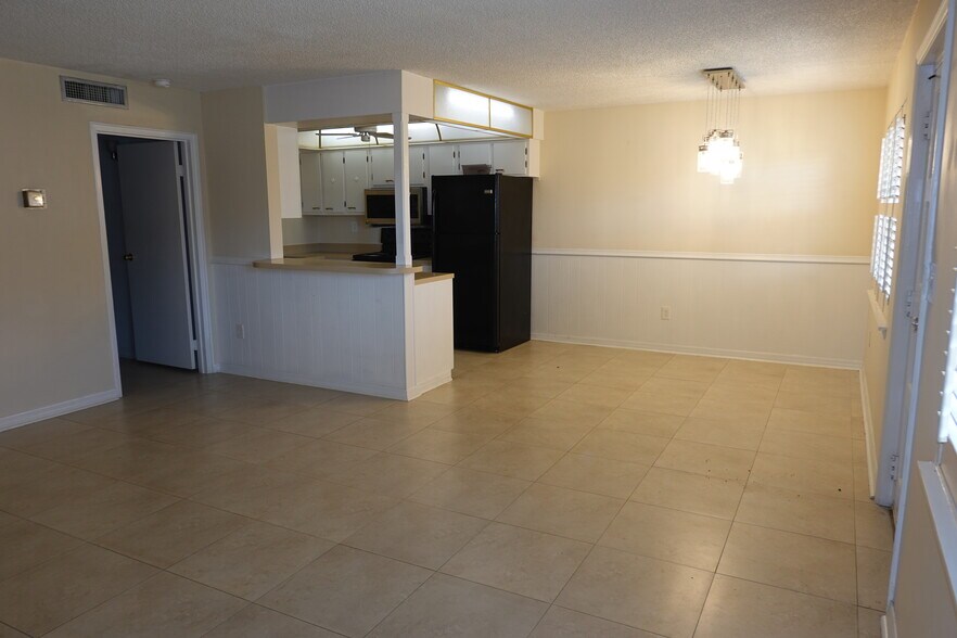 More Photos Of 2887 S Osceola Ave, Orlando Office For Sale