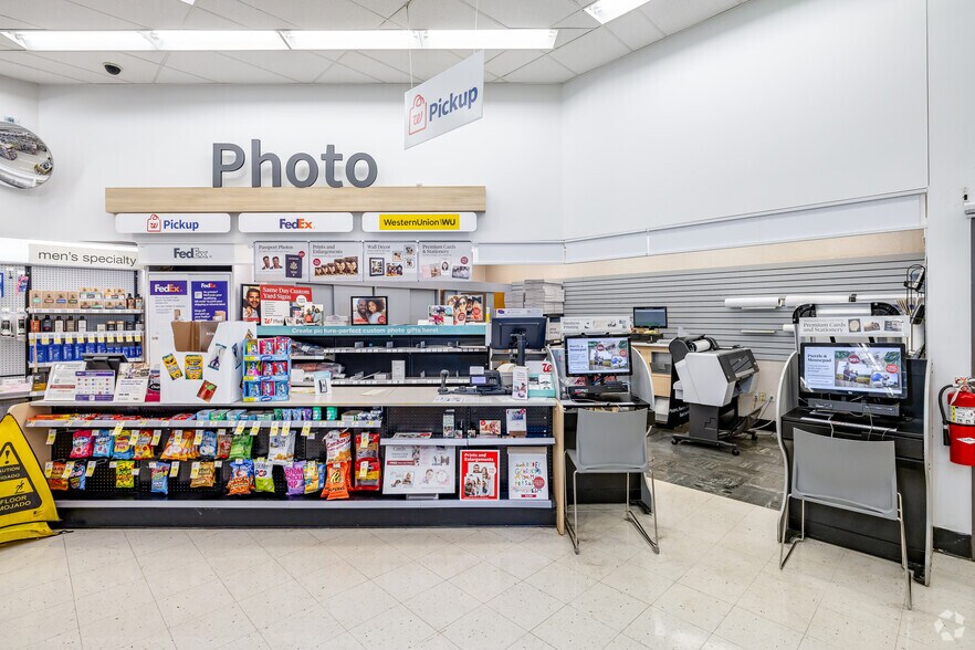 More Photos Of 2845 W Cleveland Rd, South Bend Drugstore For Sale