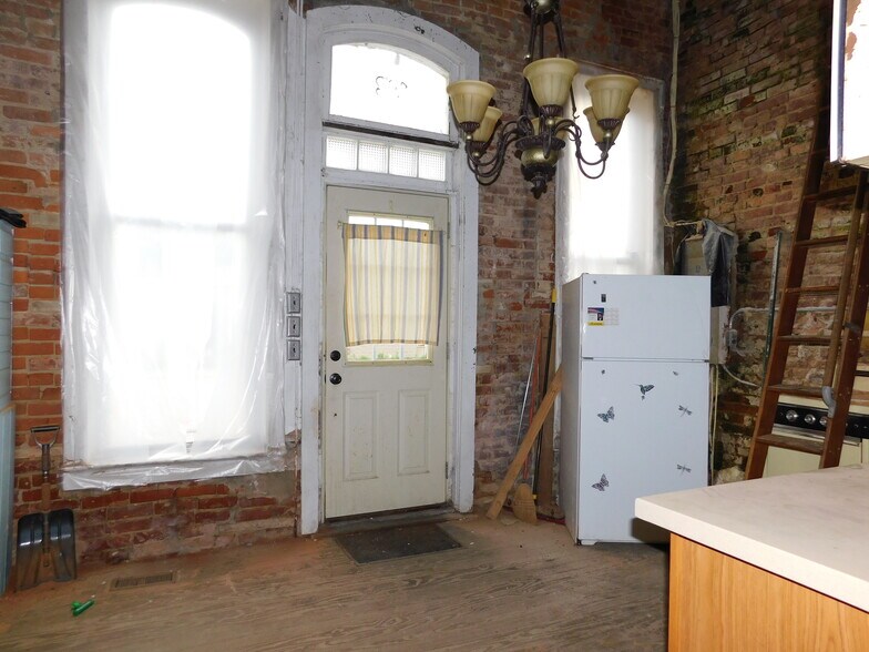 More Photos Of 101 E Main St, Silver Lake Industrial For Sale