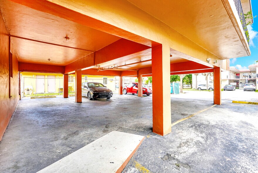 More Photos Of 16178 NE 19th Pl, Miami Apartments For Sale