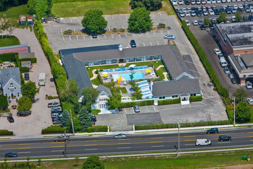 More Photos Of 281 County Road 39A, Southampton Hotel For Sale