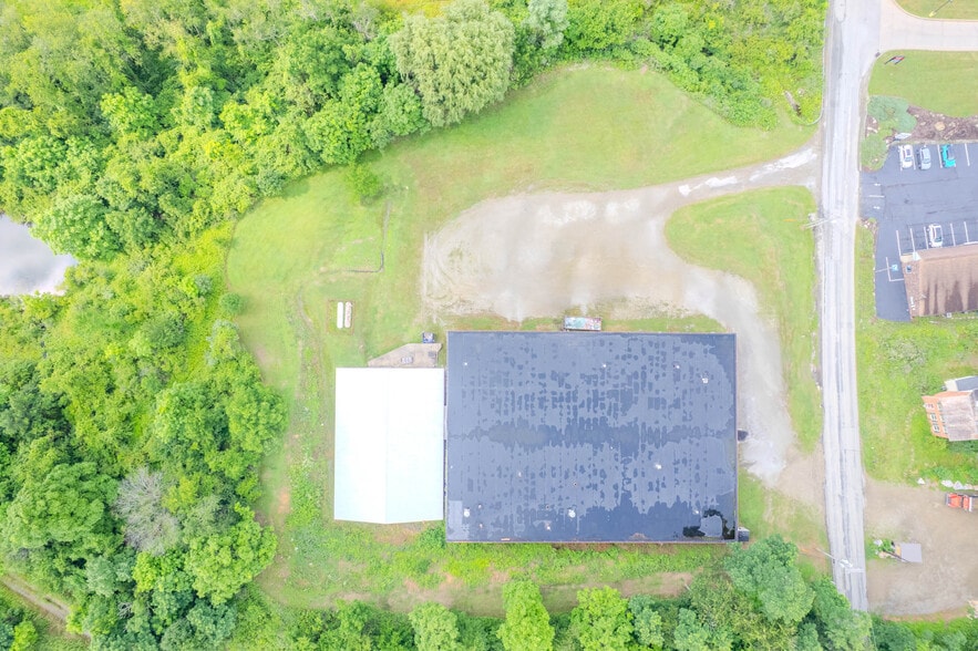 More Photos Of 55-57 Mark Dr, Delmont Light Manufacturing For Lease