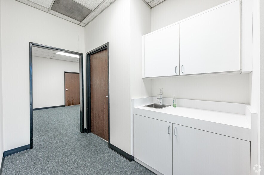 More Photos Of 20265 E Valley Blvd, Walnut Unknown For Lease