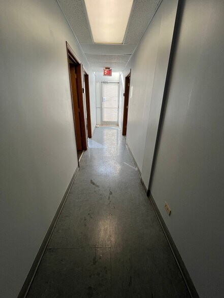 More Photos Of 5000-5014 W Madison St, Chicago Apartments For Lease
