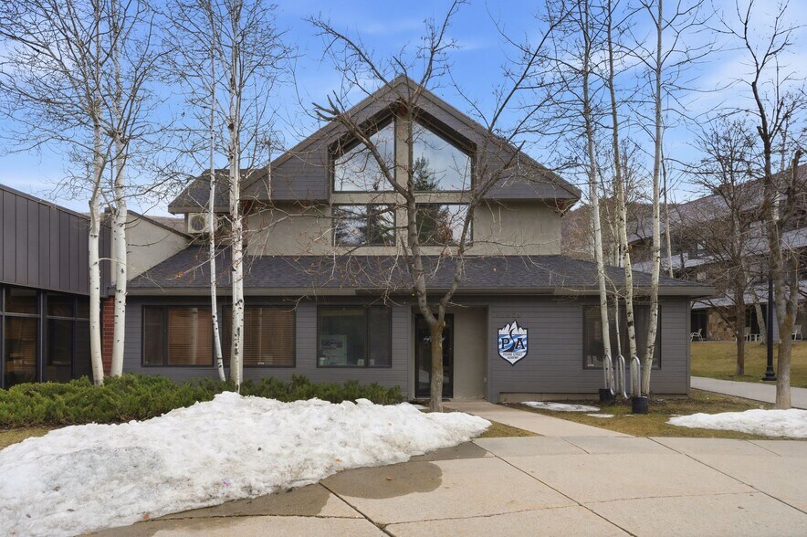 More Photos Of 1762 Prospector Ave, Park City Office For Lease