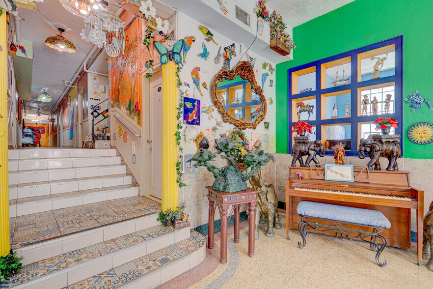 More Photos Of 1680 James Ave, Miami Beach Hotel For Sale