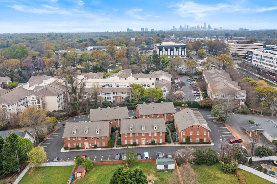 More Photos Of 4728 Park Rd, Charlotte Office For Sale
