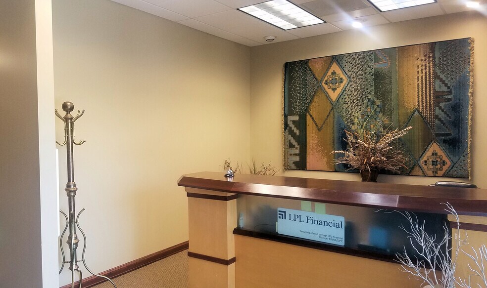 More Photos Of 3122 N Cypress St, Wichita Medical For Lease