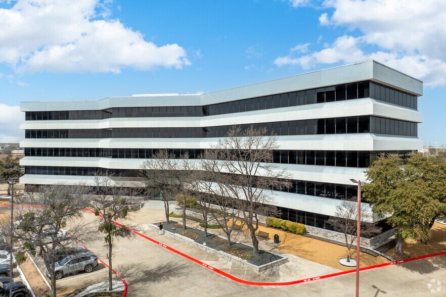 More Photos Of 555 Republic Dr, Plano Office For Lease