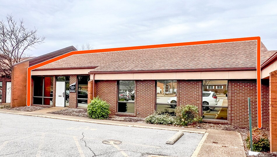 More Photos Of 3540 N Belt W, Belleville Medical For Sale