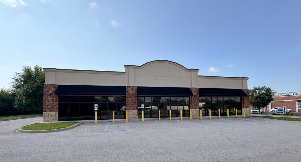 Primary Photo Of 5508 IN-62 Hwy, Jeffersonville Freestanding For Lease