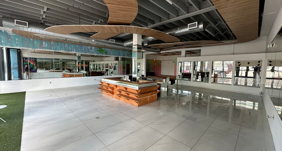 More Photos Of 2701 NW 2nd Ave, Miami Storefront For Sale