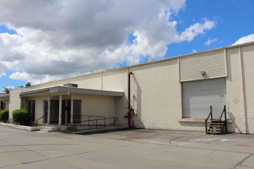 More Photos Of 943-959 Vernon Way, El Cajon Unknown For Lease