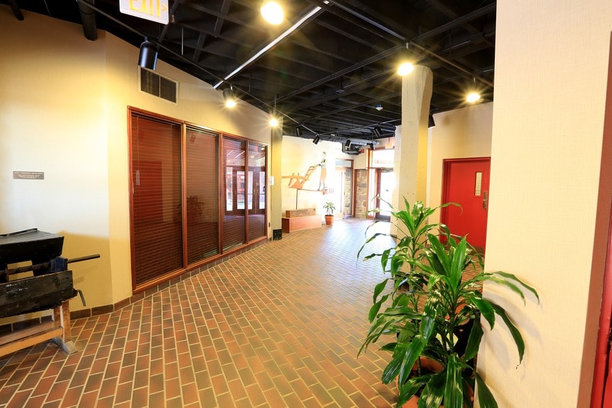 More Photos Of 100 S Main St, Doylestown Office For Lease