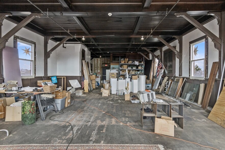 More Photos Of 162 Main St, Beacon Storefront Retail Residential For Sale