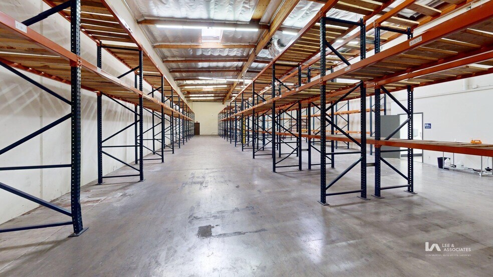 More Photos Of 3920 Gilman St, Long Beach Warehouse For Lease