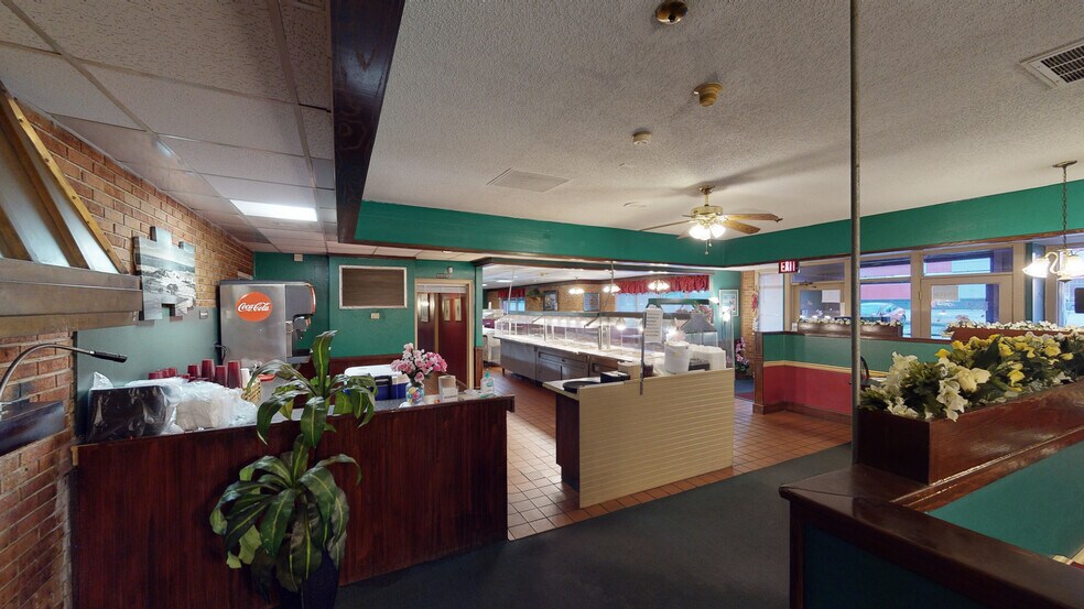 More Photos Of 1102 W Spring St, Monroe Restaurant For Sale
