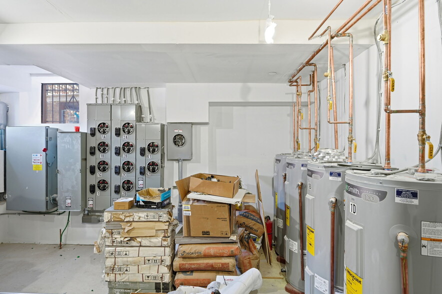 More Photos Of 2152 Muliner Ave, Bronx Apartments For Sale