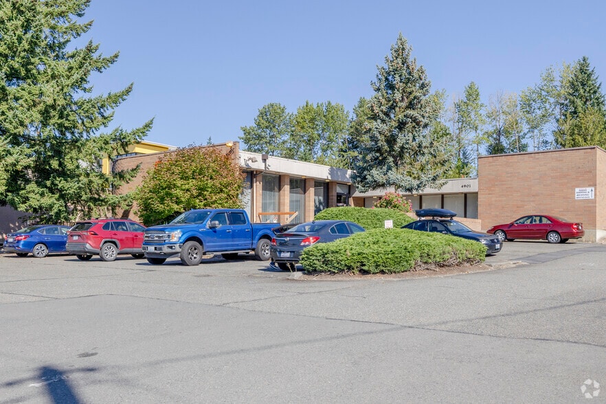 Primary Photo Of 4901 Center St, Tacoma Flex For Sale