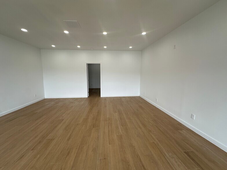 More Photos Of 1148-1152 SE Highway 484, Ocala Storefront For Lease