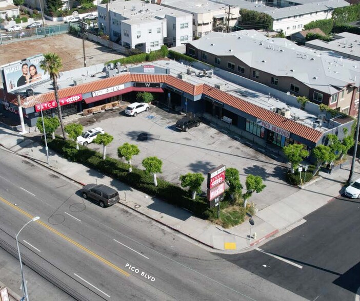 More Photos Of 3601-3607 W Pico Blvd, Los Angeles Bar For Sale
