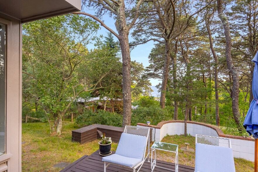 More Photos Of 25 Way 055., Wellfleet Apartments For Sale