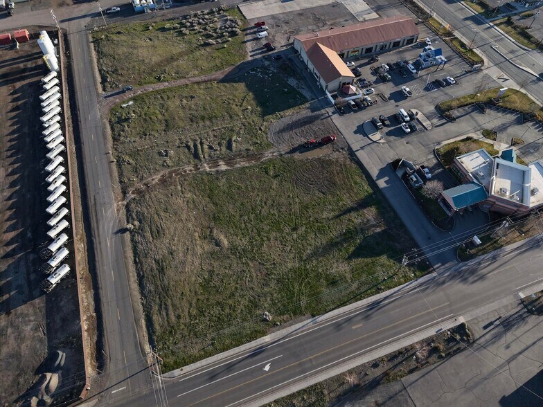 More Photos Of 0 Broadmore St, Klamath Falls Land For Sale