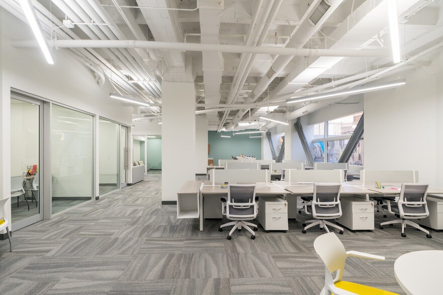 More Photos Of 145 S Spring St, Los Angeles Office For Lease